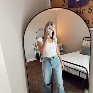 Old Navy Baggy Wide Leg Mid-Rise Jeans